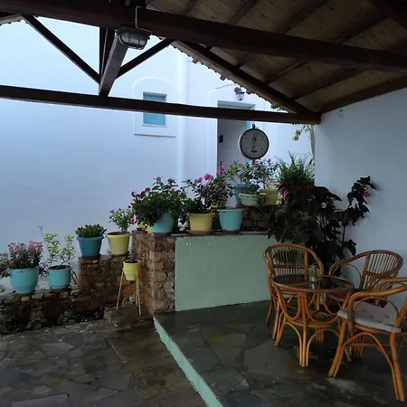 Lägenhetshotell Andromeda 4*