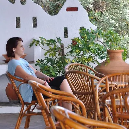 Lägenhetshotell Andromeda 4*