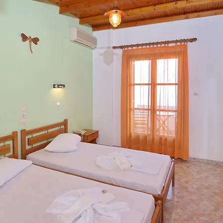Andromeda Aparthotel 2*