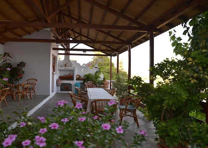 Andromeda Aparthotel