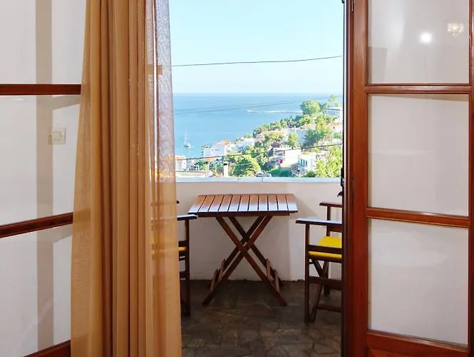 Andromeda Aparthotel Patitiri (Alonnisos)